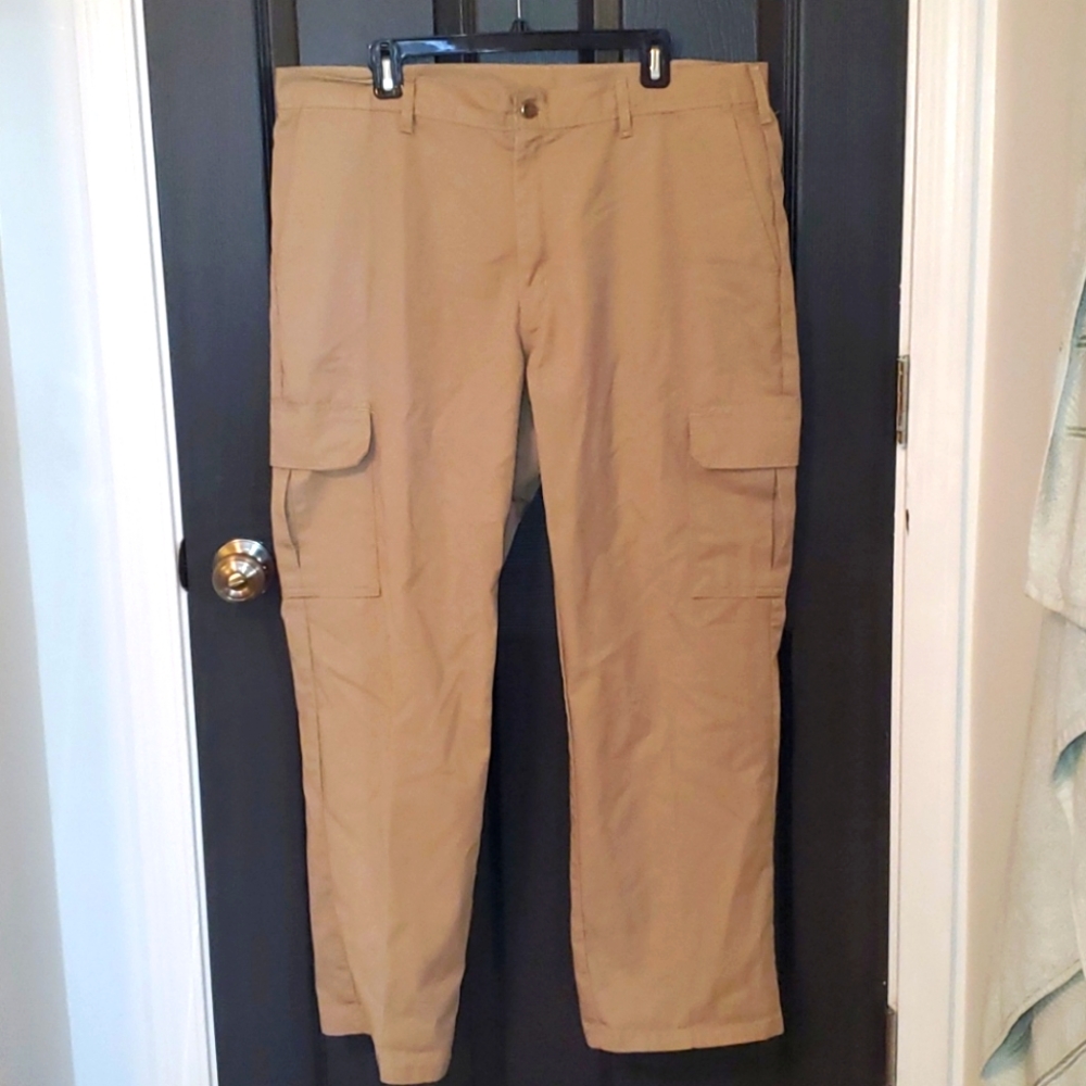 Dickies cargo pants